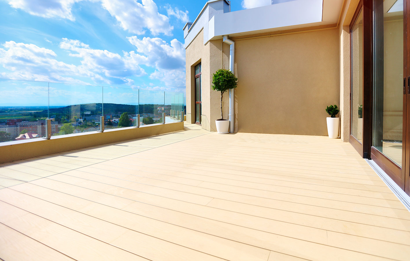 2019_GI_868522936_Terrassendiele_WPC_MS.jpg 2019_GI_868522936_Terrassendiele_WPC_MS.jpg